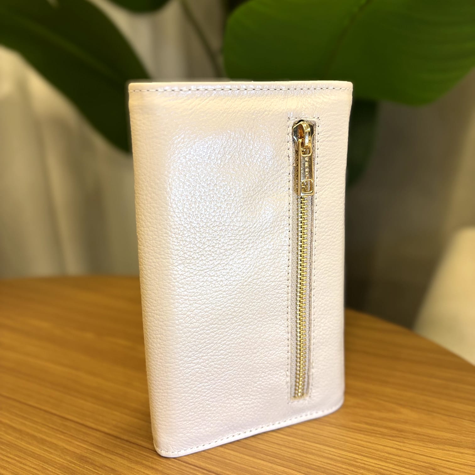 Carteira Feminina Média Fecho Couro Off White Malu