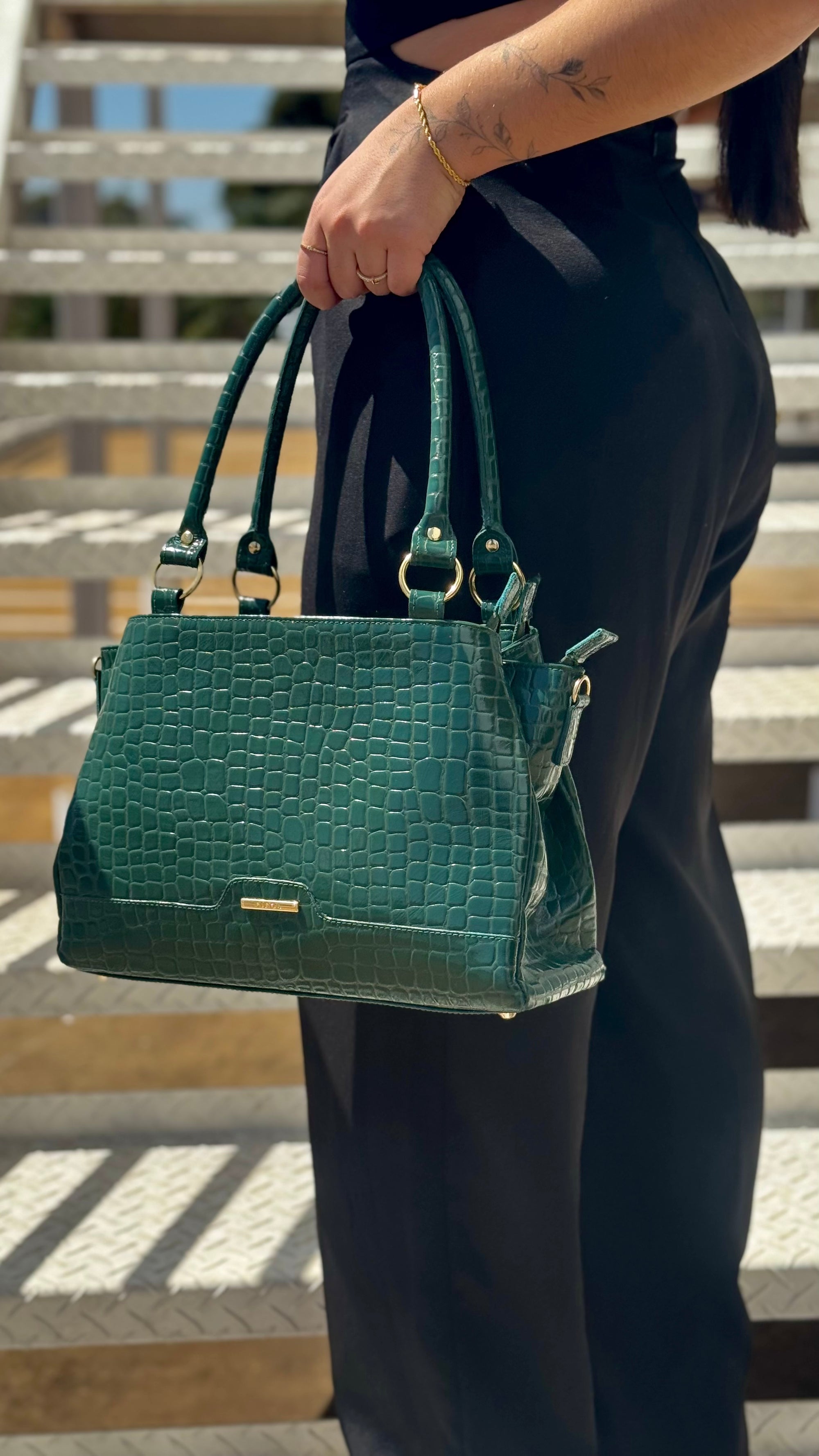 Bolsa de Ombro Média Couro Verde Amélia