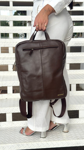 Mochila Unissex Notebook Grande De Couro Marrom Irlanda