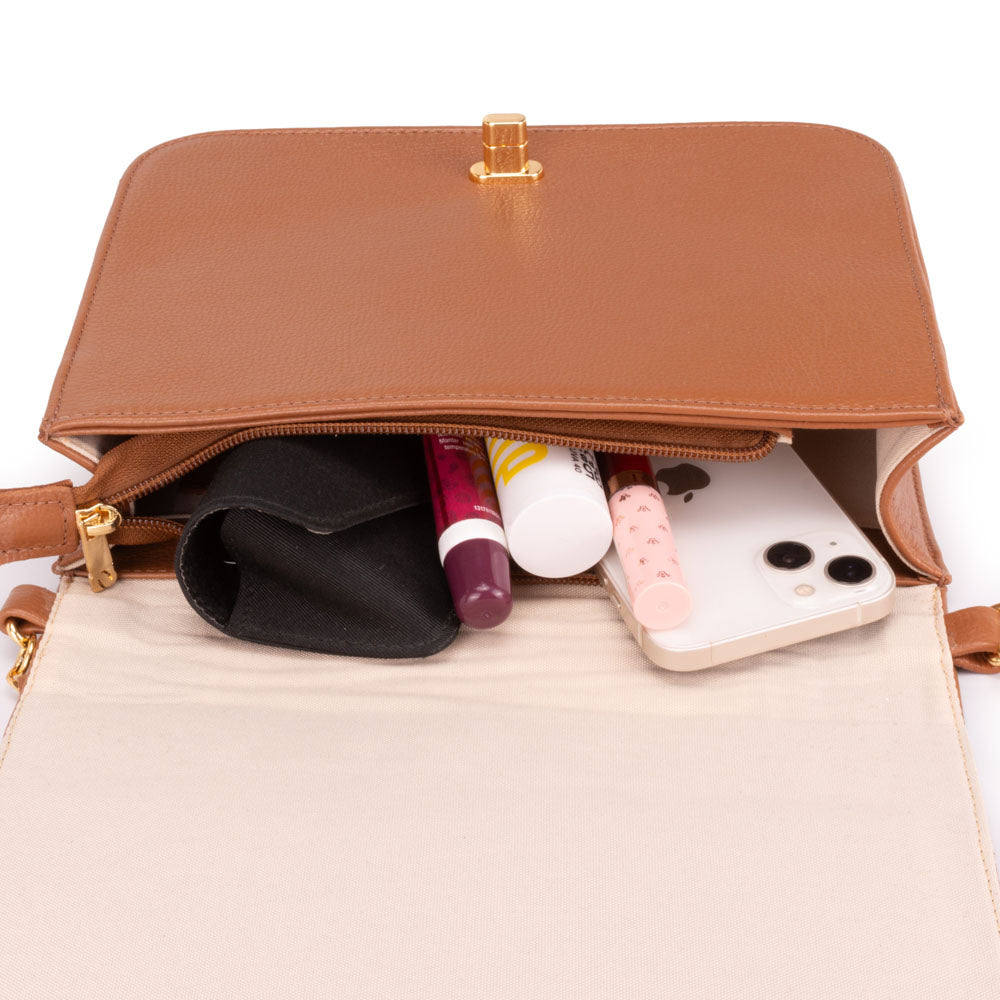 Bolsa Clutch Pequena Couro Caramelo Classic Alice