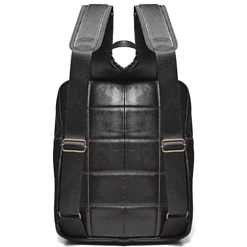 Mochila para Notebook Grande De Couro Preta Logan