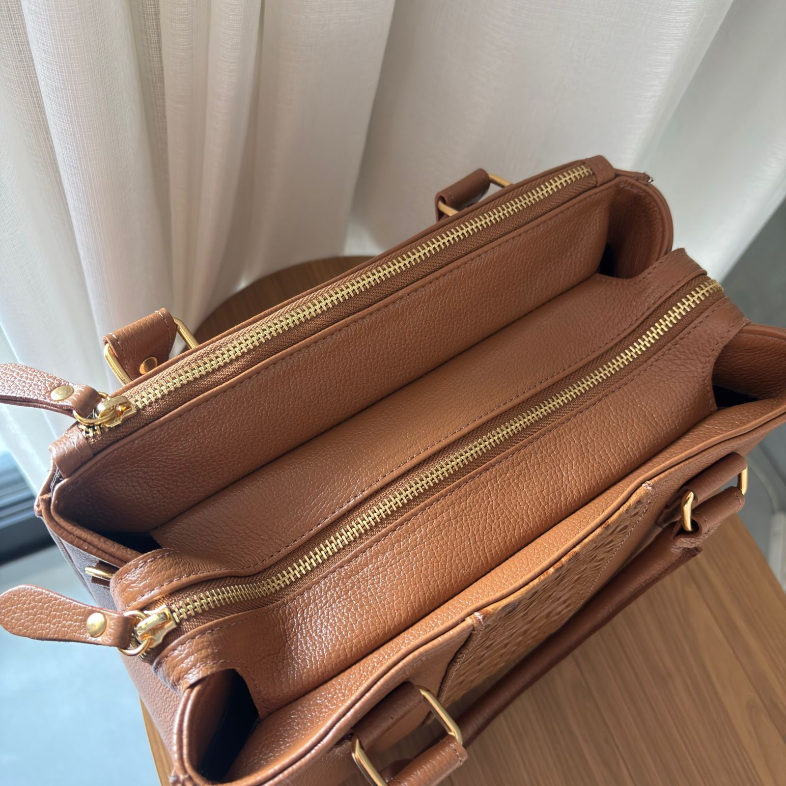 Bolsa Tote Média Couro Caramelo Sophie