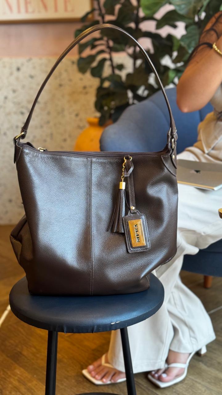 Bolsa Saco Feminina Couro Marrom Alana