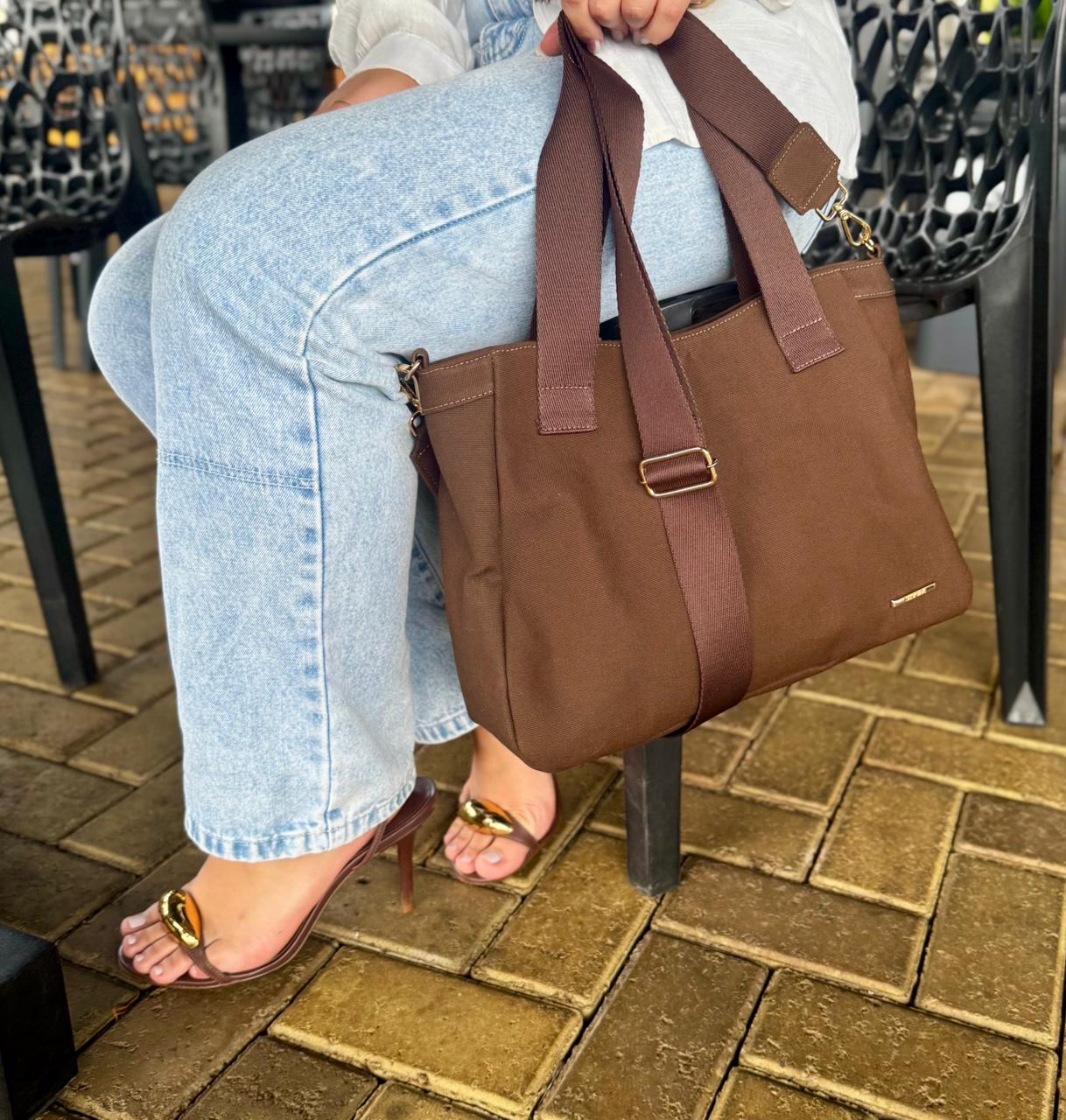 Bolsa Sacola Com Zíper Lona Marrom Essência