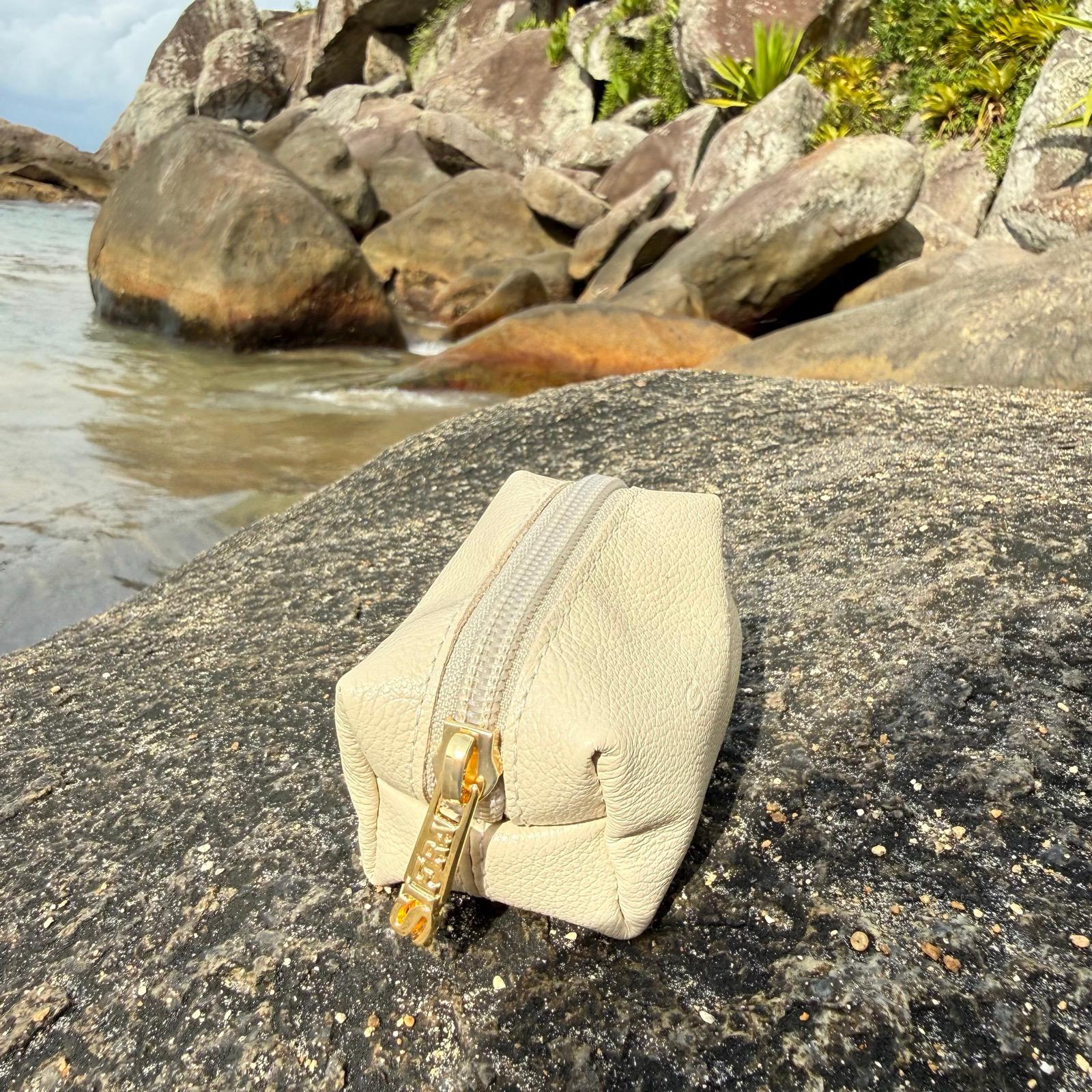 Porta Níquel / Mini Nécessaire Couro Off White Maresia