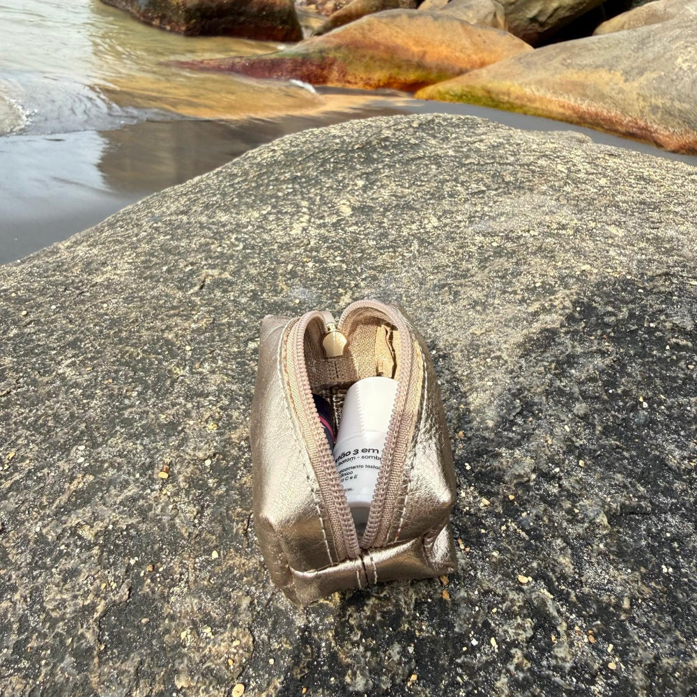 Porta Níquel / Mini Nécessaire Couro Ouro Velho Maresia