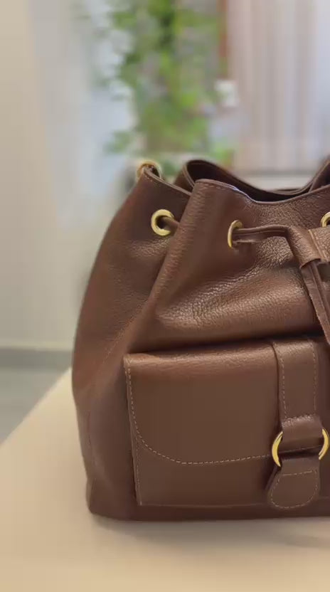 Bolsa Saco Transversal Couro Amêndoa Lauren