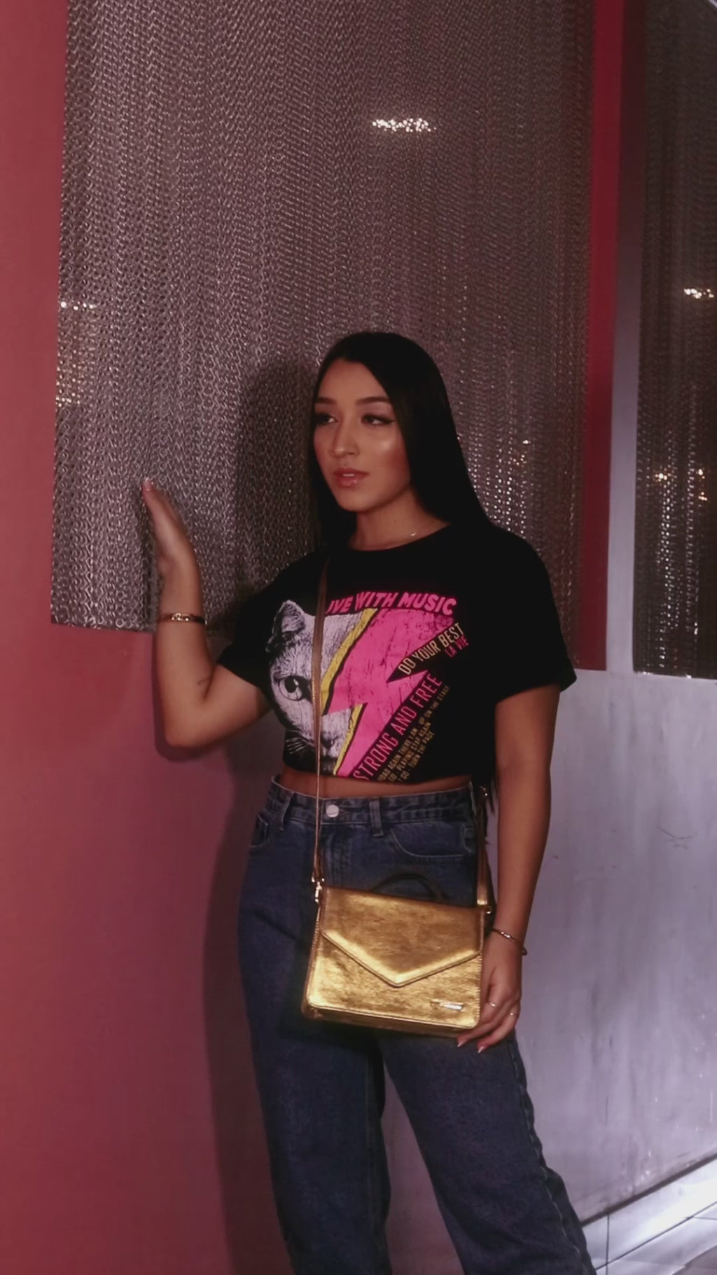 Bolsa Nina Tiracolo Pequena em Couro Bronze
